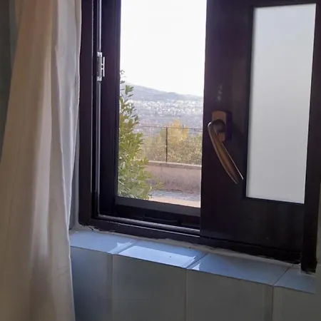 αρχονταρικι, παλαιά πεντέλη * Athens